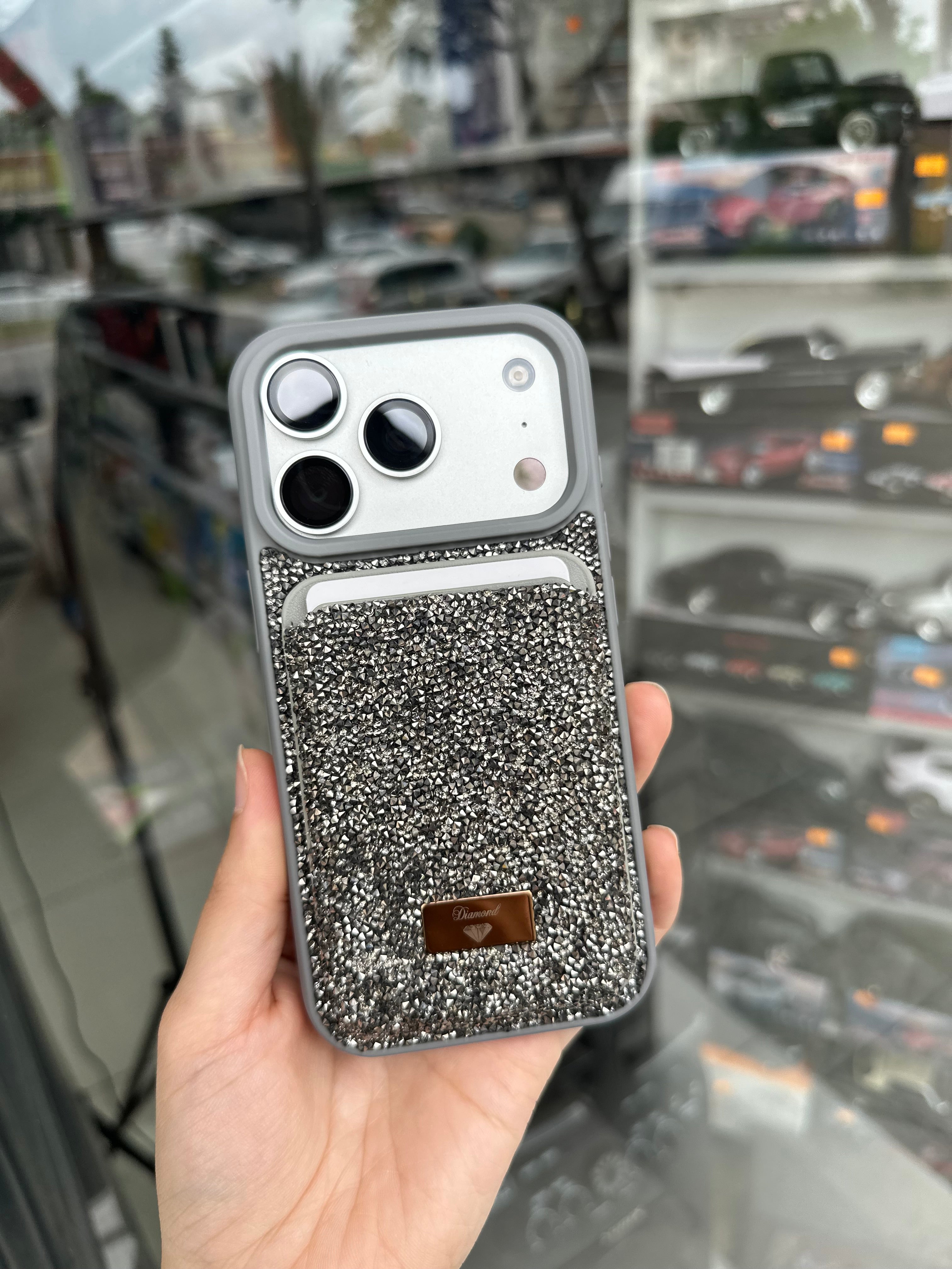 Taşlı MagSafe Kartlık + Kılıf Seti Gri