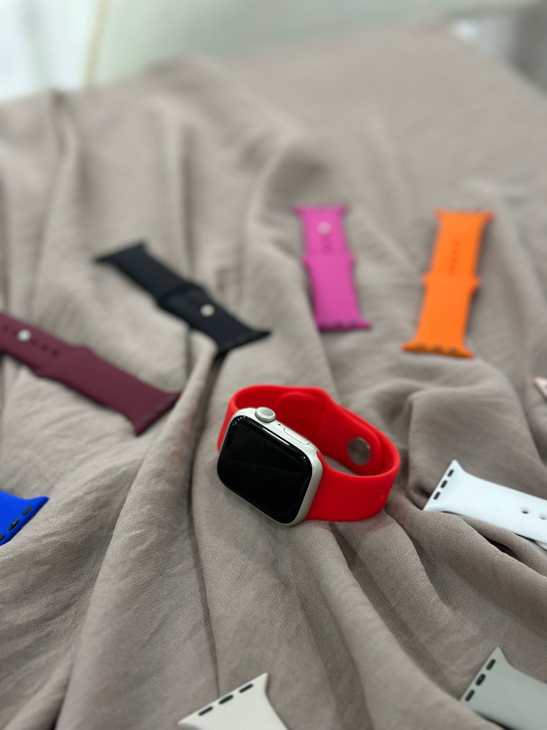 Apple Watch Silikon Kordon (Kırmızı)