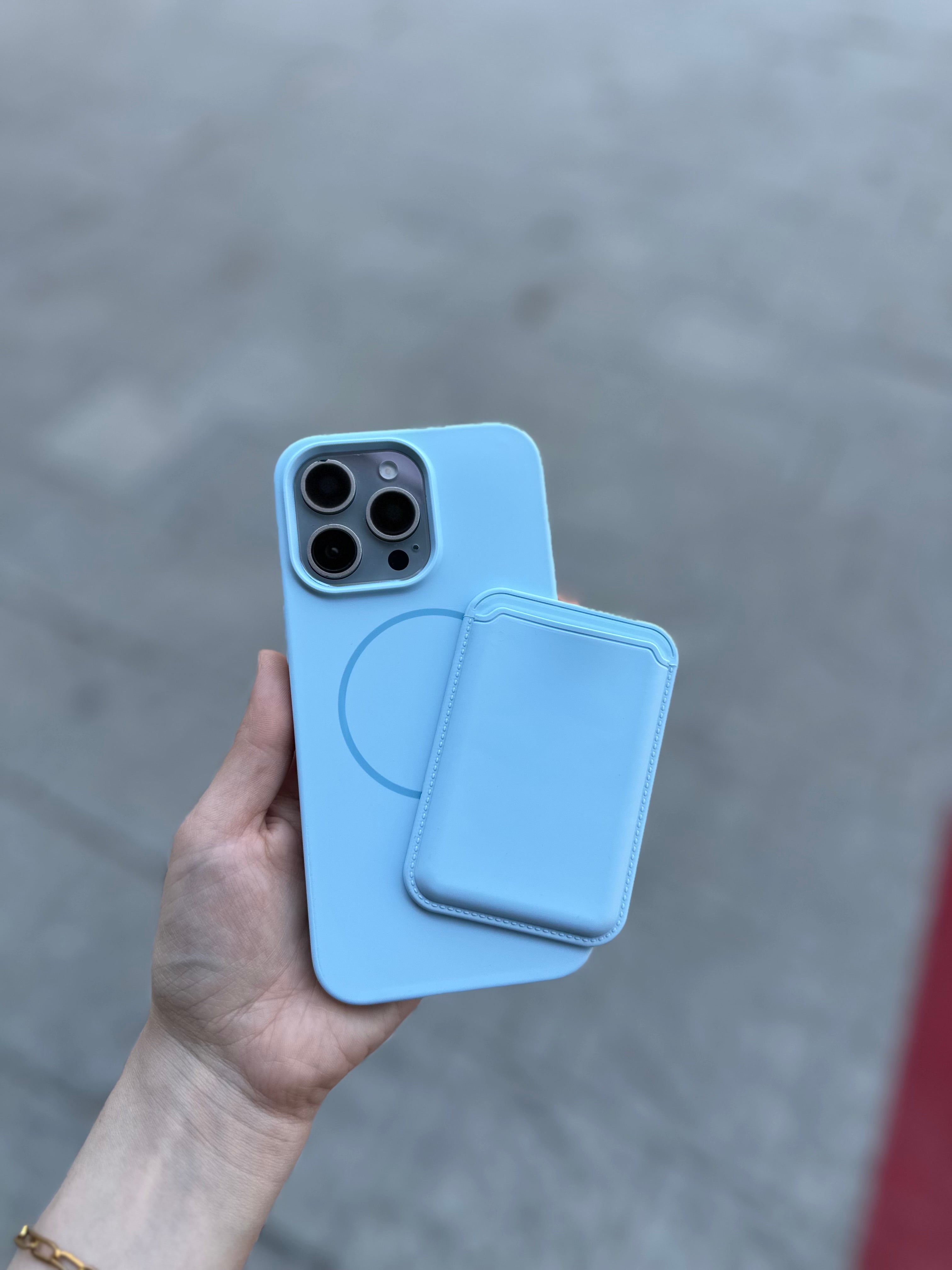 Magsafe Kartlıklı Lansman Kılıf Mavi